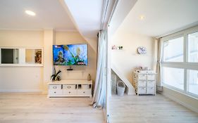 Julia Central Apartment